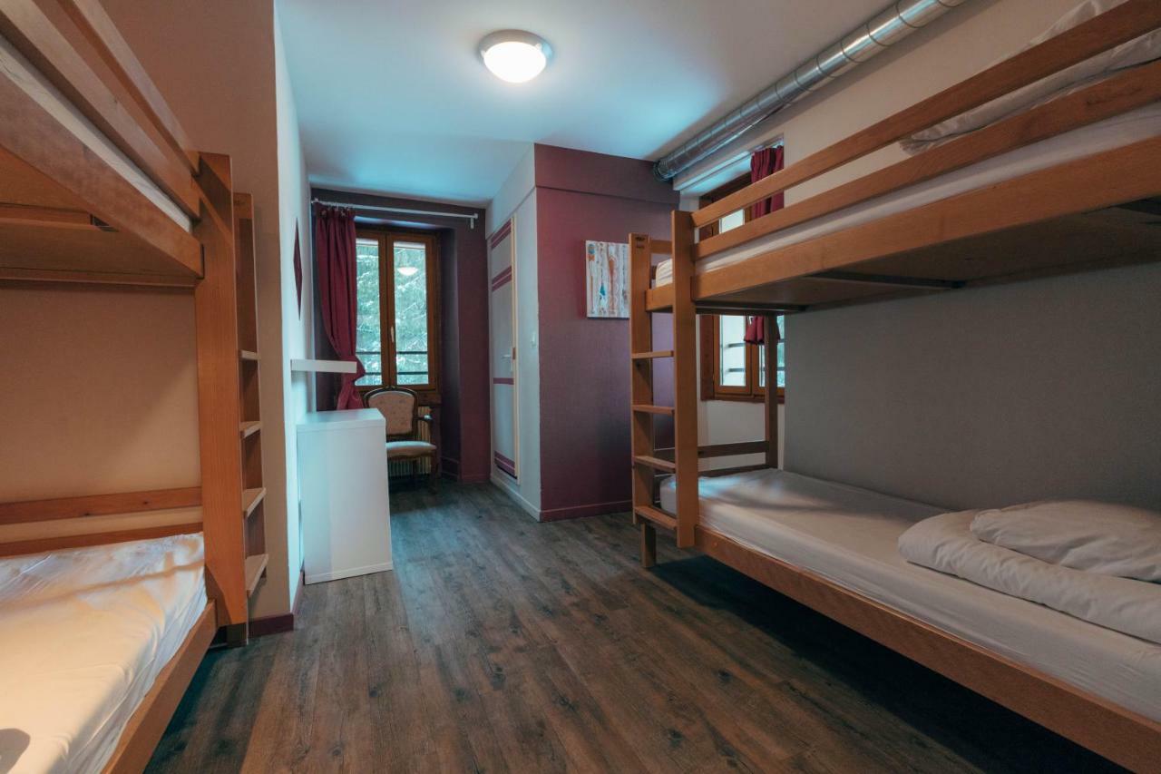 1861 Chatel Hostel Zewnętrze zdjęcie